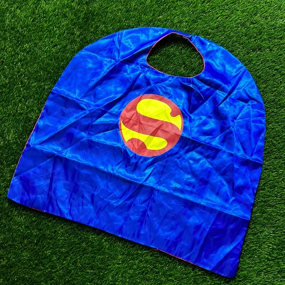 Super Hero Cape - Picture 1 of 5